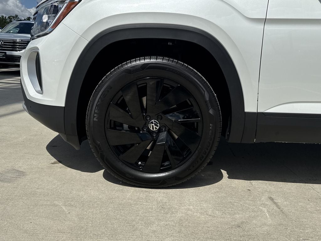 2026 Volkswagen Atlas SE w/Technology