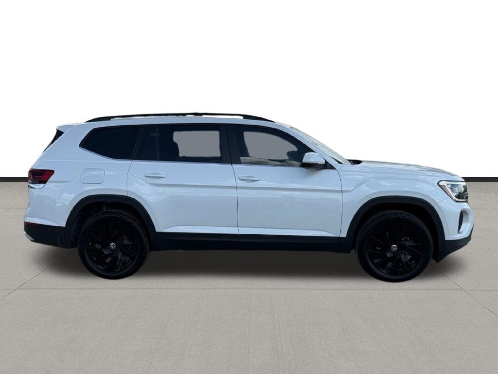 2026 Volkswagen Atlas SE w/Technology