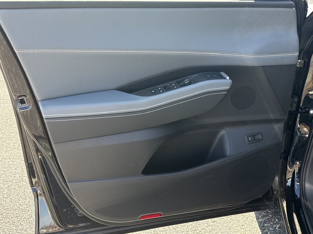 2027 Volkswagen Atlas SE w/Technology