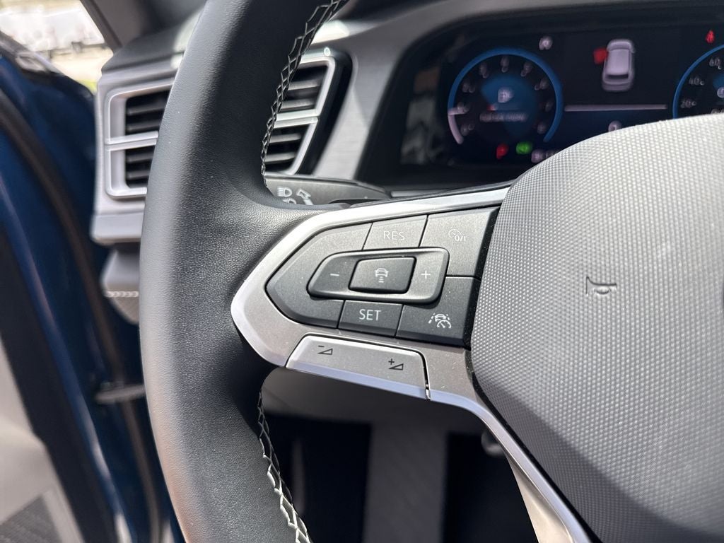 2026 Volkswagen Atlas Cross Sport SE w/Technology