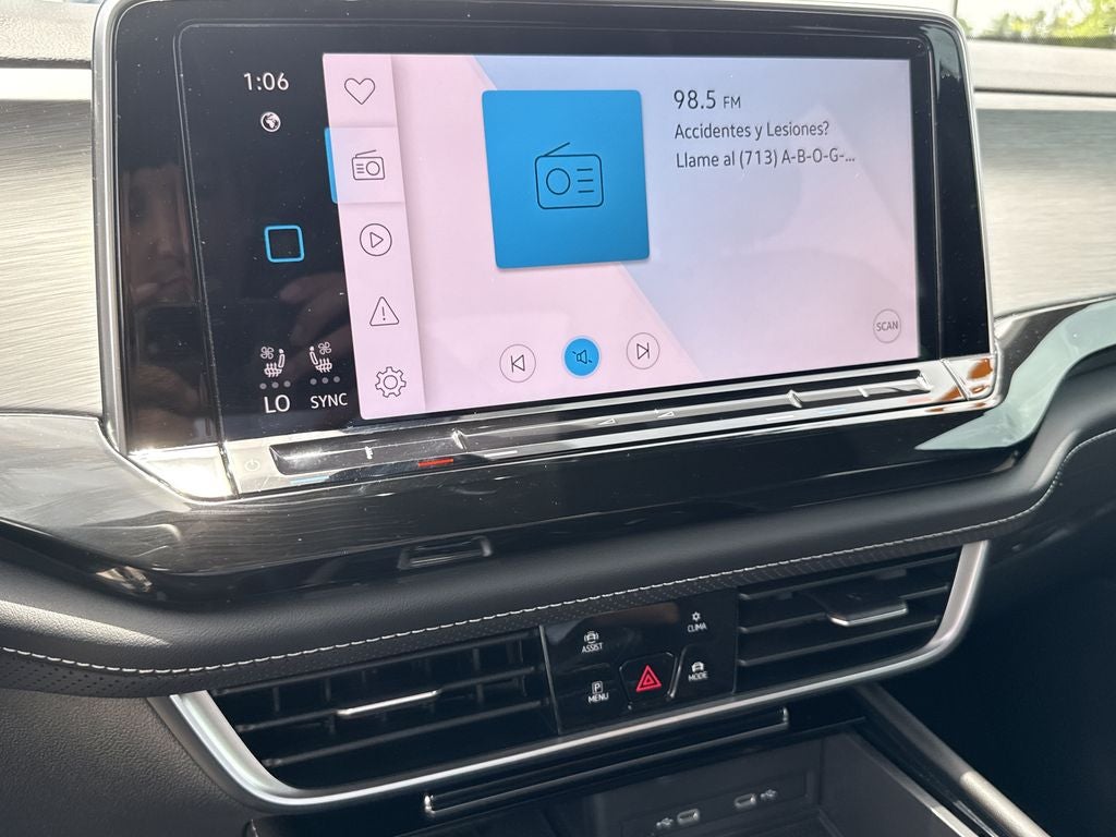 2026 Volkswagen Atlas Cross Sport SE w/Technology