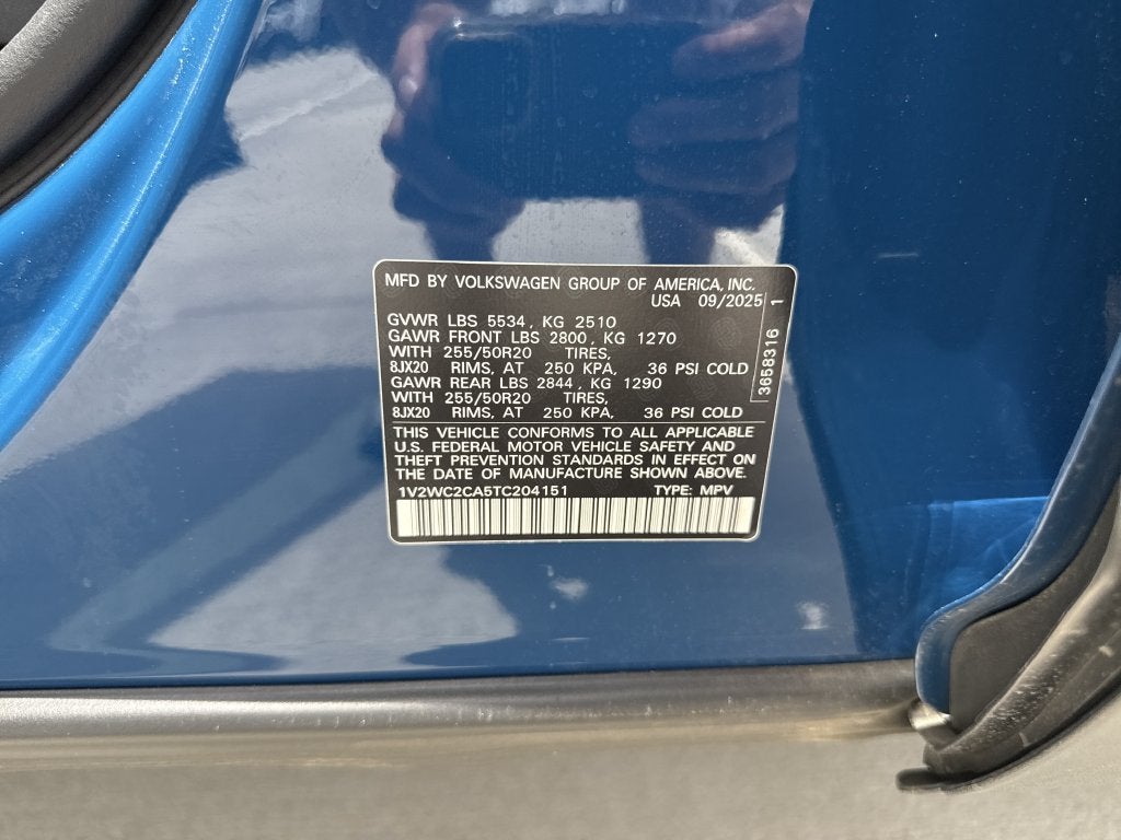 2026 Volkswagen Atlas Cross Sport SE w/Technology