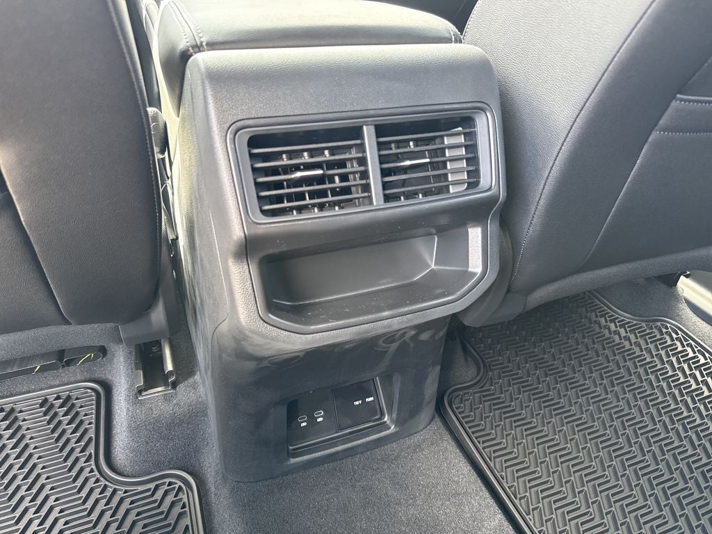 2026 Volkswagen Atlas Cross Sport SE w/Technology