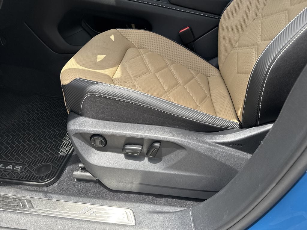 2026 Volkswagen Atlas Cross Sport SE w/Technology
