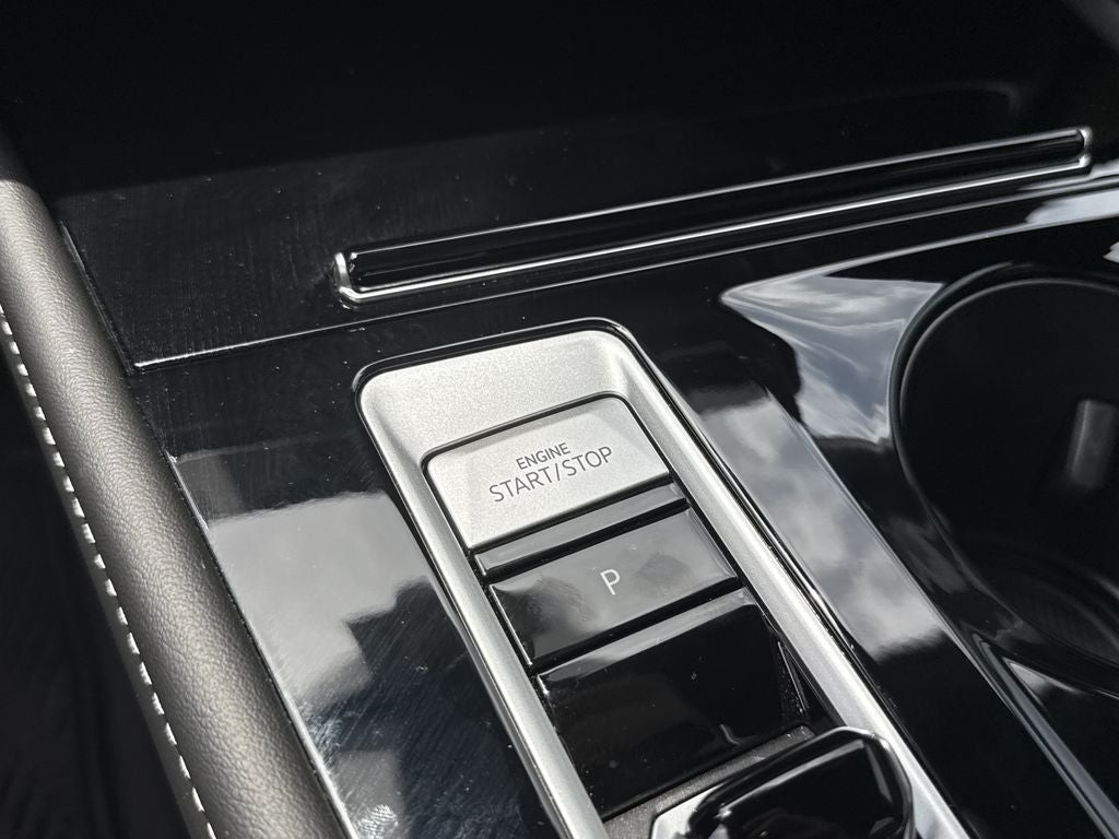 2026 Volkswagen Atlas Cross Sport SE w/Technology