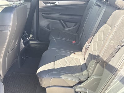 2026 Volkswagen Atlas Cross Sport SE w/Technology