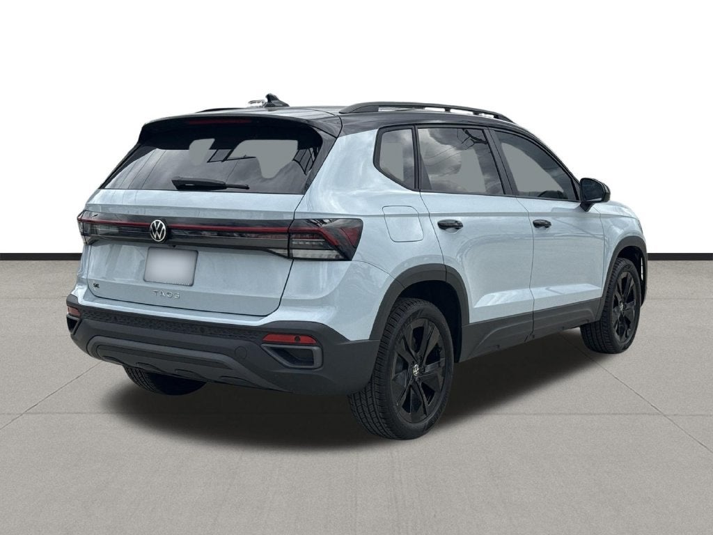 2027 Volkswagen Taos 1.5T SE Black