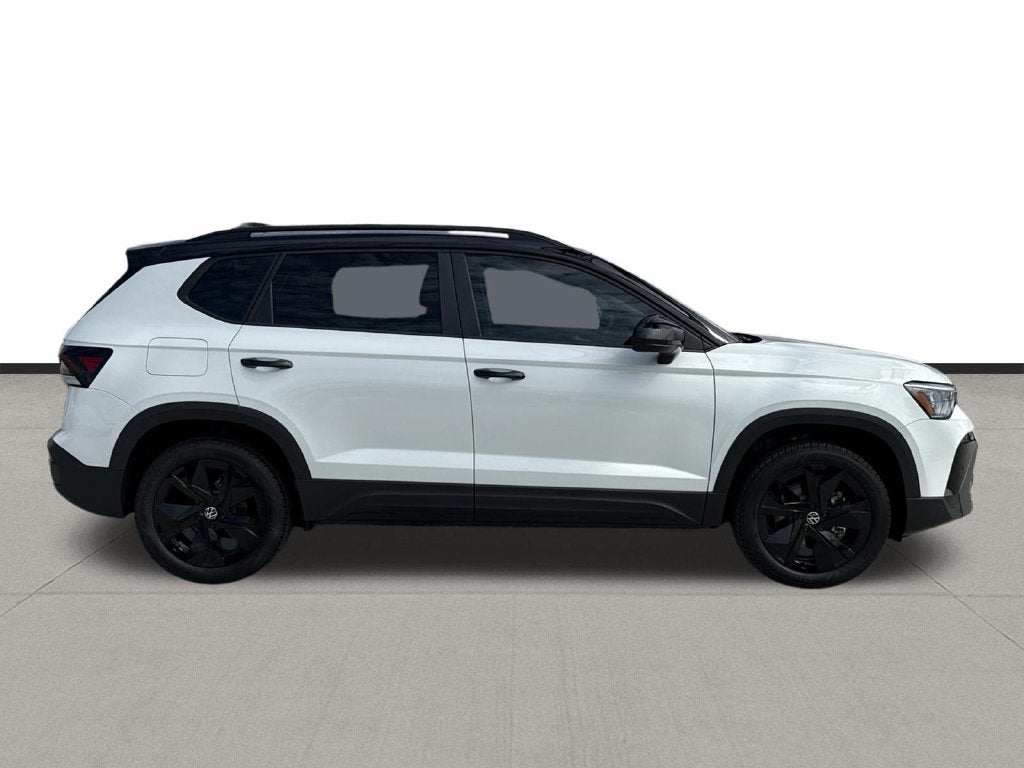 2027 Volkswagen Taos 1.5T SE Black