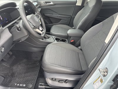 2027 Volkswagen Taos 1.5T SE Black