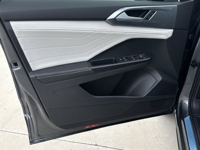2027 Volkswagen Taos 1.5T SEL