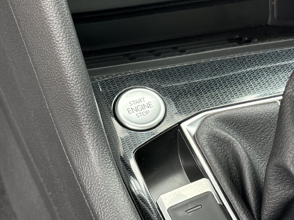 2027 Volkswagen Taos 1.5T SEL