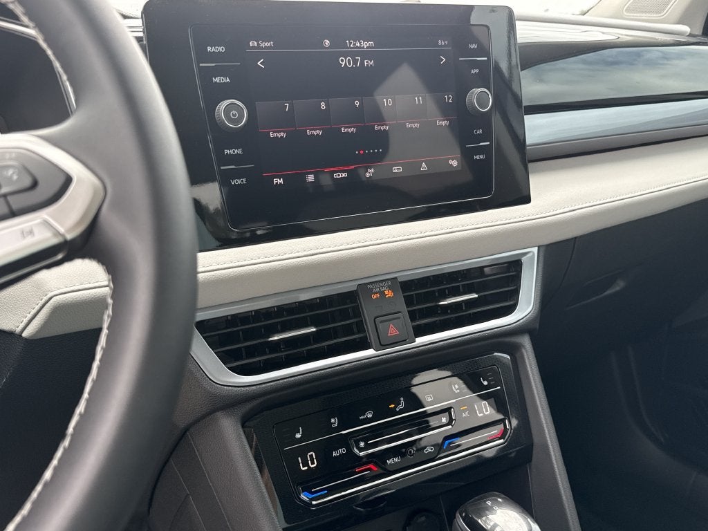 2027 Volkswagen Taos 1.5T SEL
