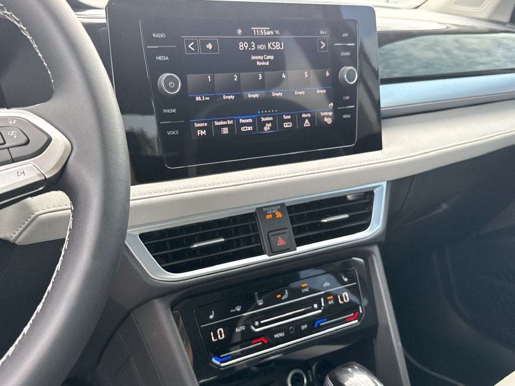 2027 Volkswagen Taos 1.5T SE