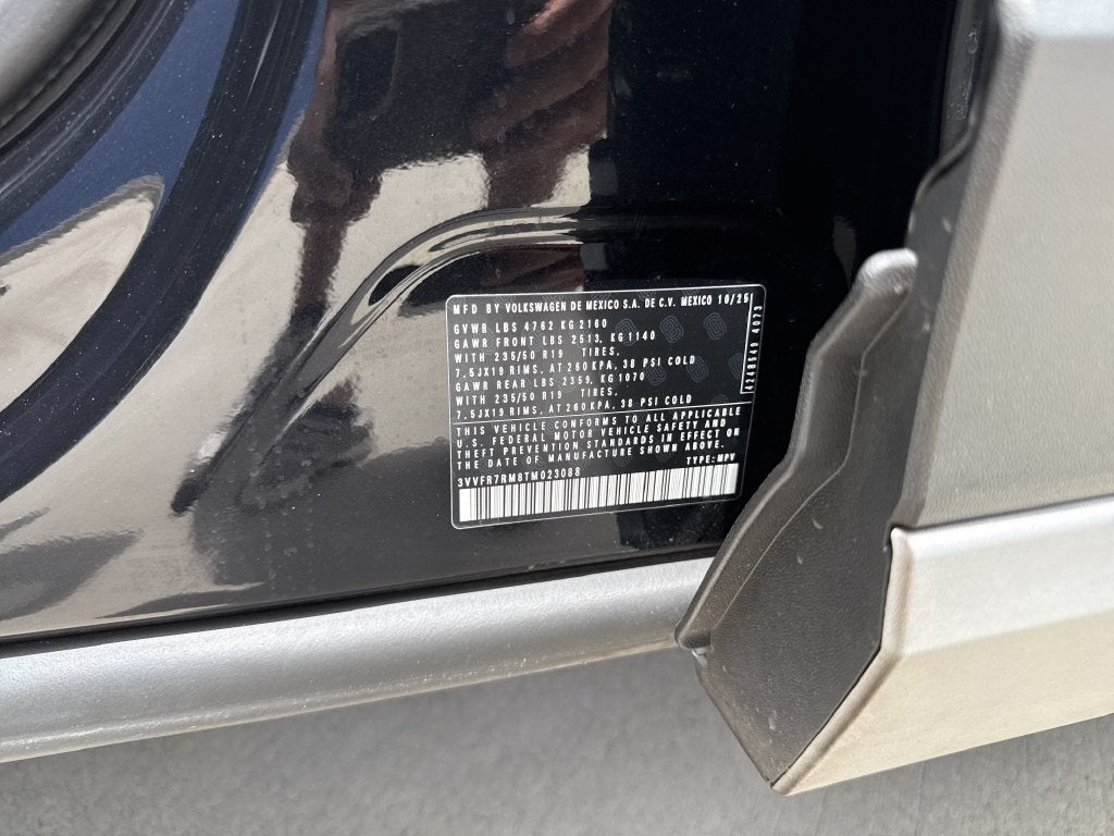 2026 Volkswagen Tiguan 2.0T SE