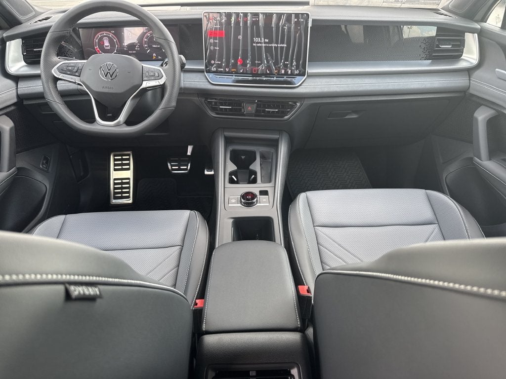 2026 Volkswagen Tiguan SE R-Line Black