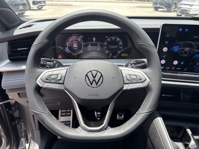 2026 Volkswagen Tiguan 2.0T SE R-Line Black