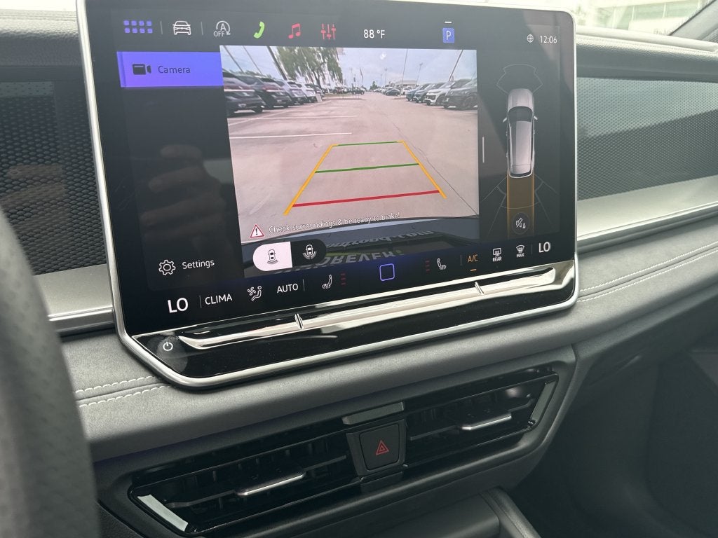 2026 Volkswagen Tiguan 2.0T SE R-Line Black