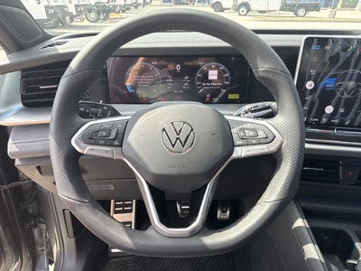 2026 Volkswagen Tiguan 2.0T SE R-Line Black