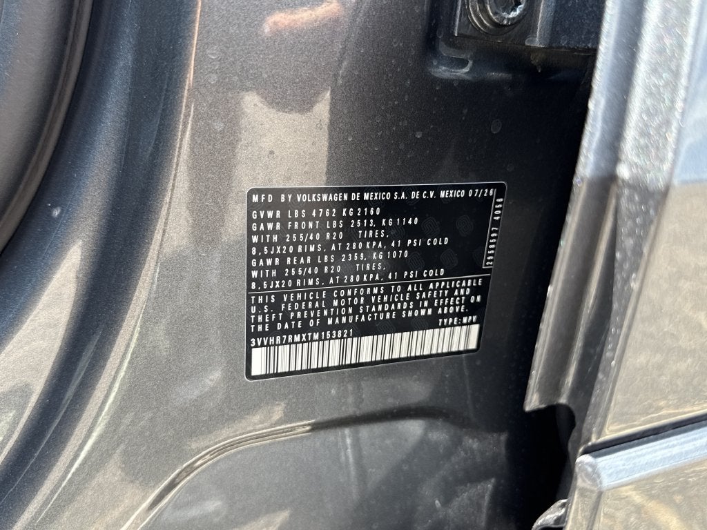 2026 Volkswagen Tiguan SE R-Line Black