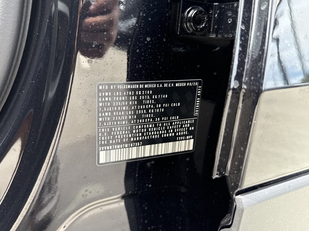 2026 Volkswagen Tiguan 2.0T SE