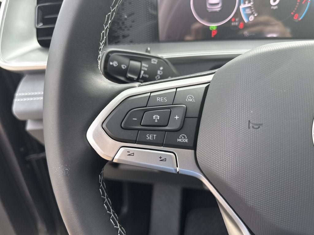 2026 Volkswagen Tiguan SE