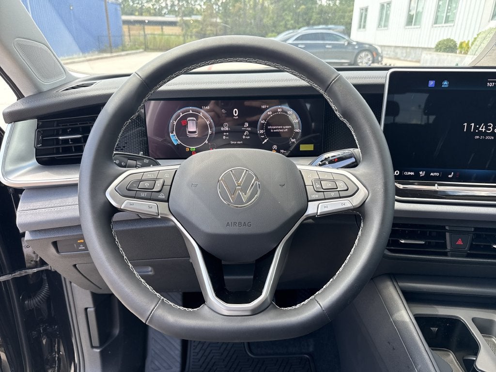 2026 Volkswagen Tiguan 2.0T SE
