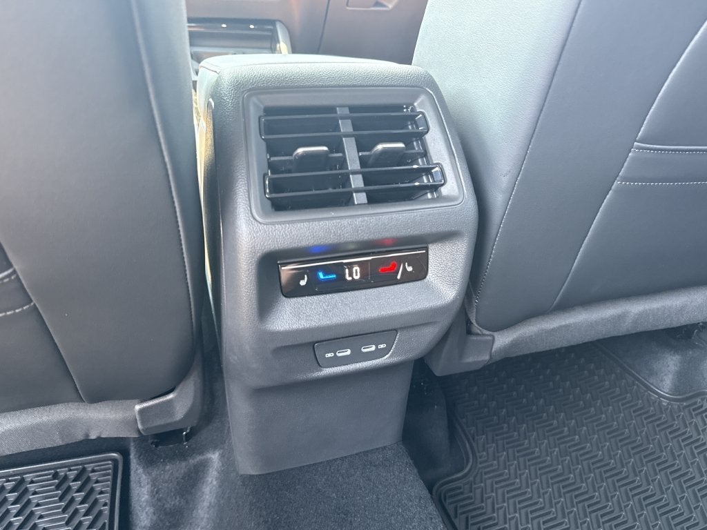 2026 Volkswagen Tiguan SEL R-Line Turbo