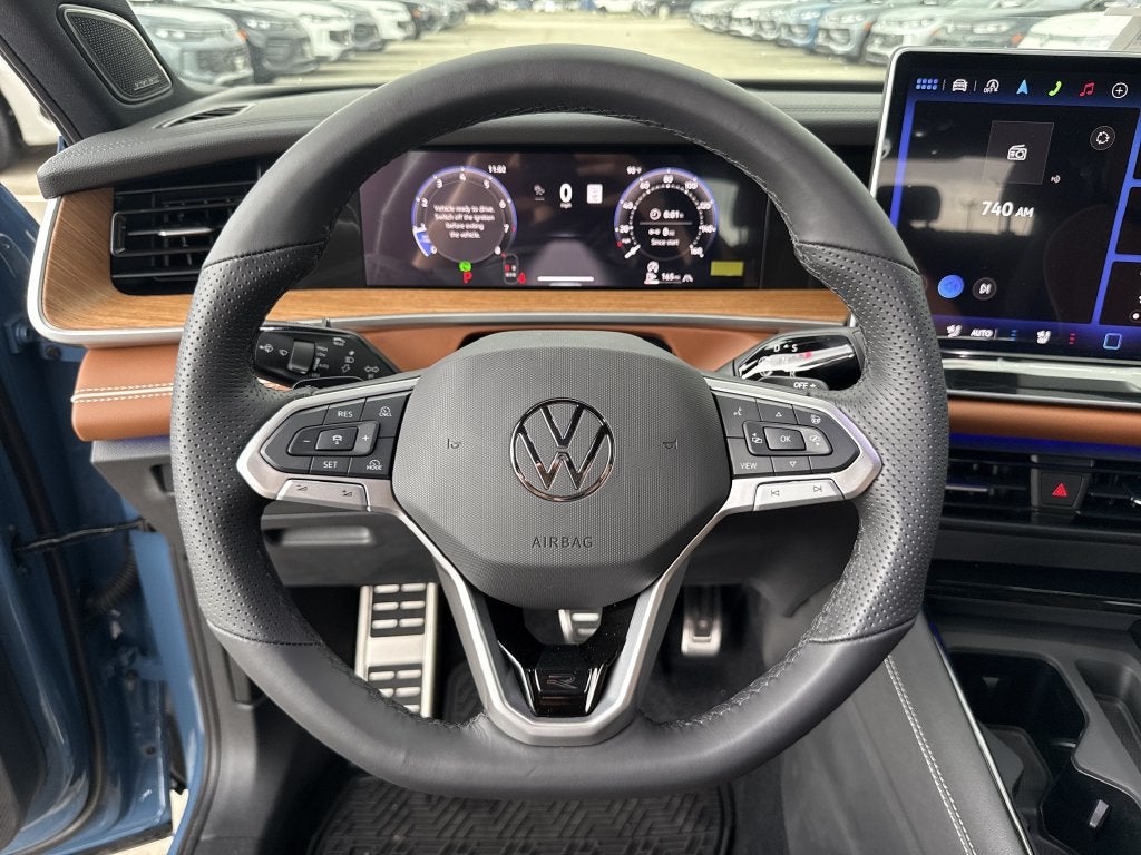2026 Volkswagen Tiguan SEL R-Line Turbo