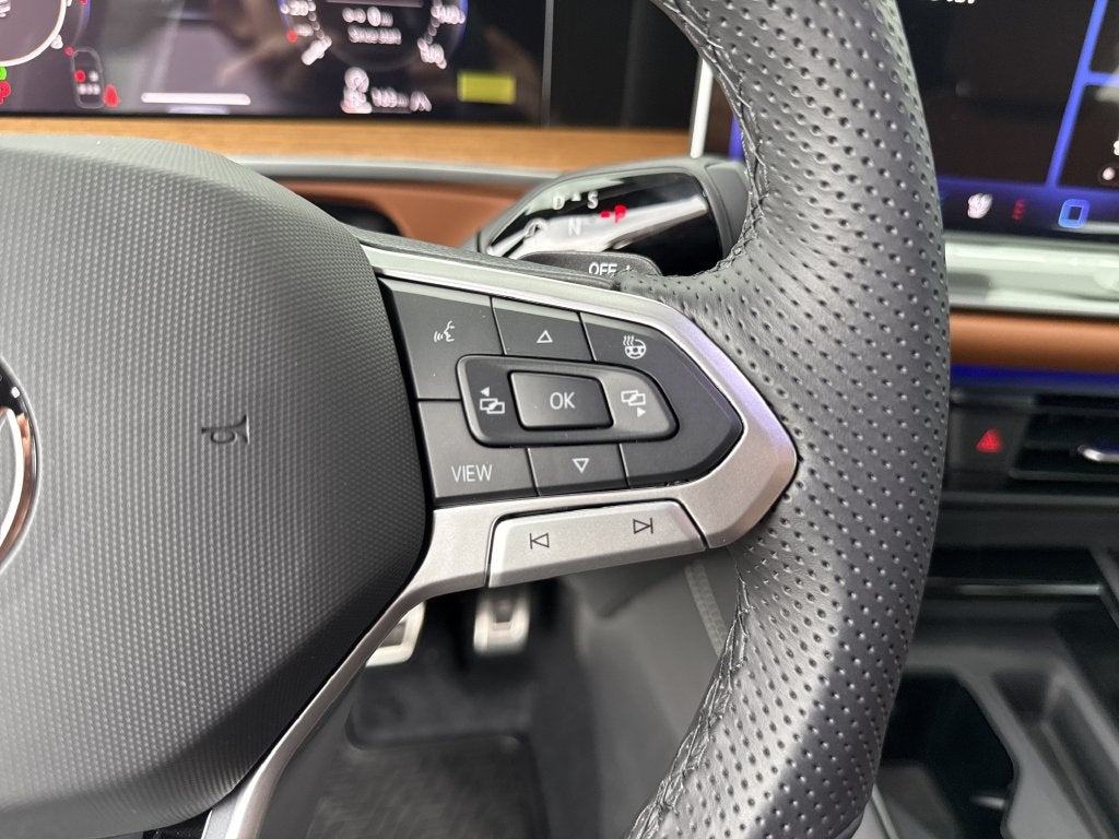 2026 Volkswagen Tiguan SEL R-Line Turbo