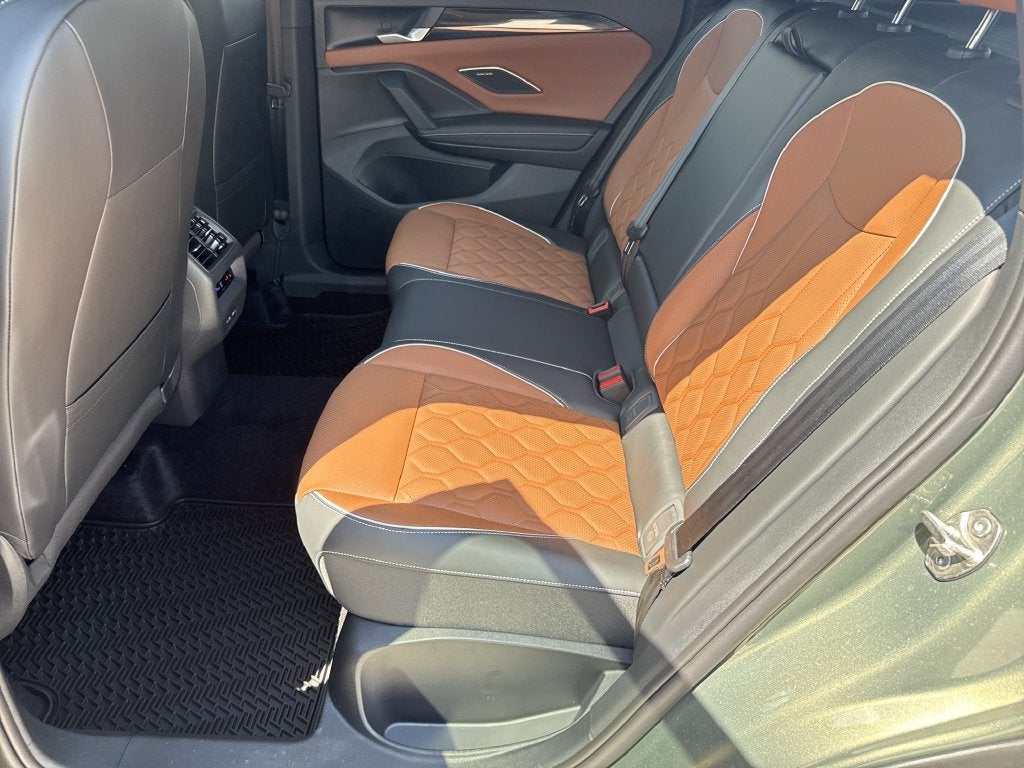 2026 Volkswagen Tiguan SEL R-Line Turbo