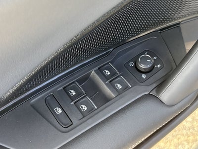 2026 Volkswagen Tiguan SEL R-Line Turbo