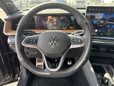 2026 Volkswagen Tiguan SEL R-Line Turbo