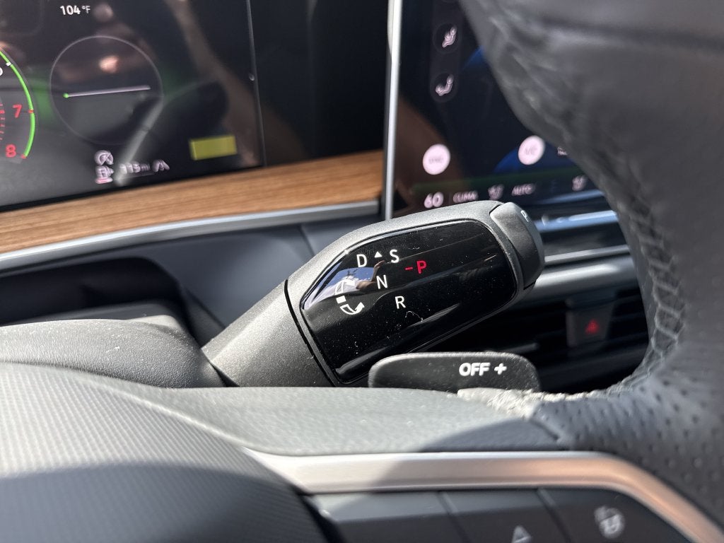 2026 Volkswagen Tiguan SEL R-Line Turbo