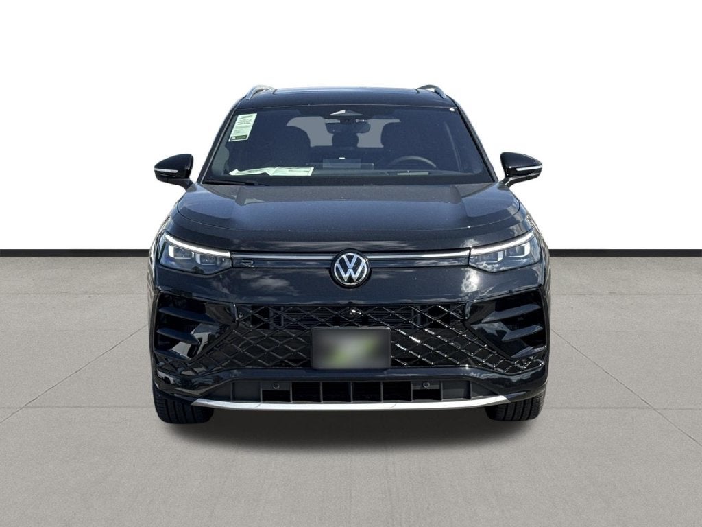 2026 Volkswagen Tiguan SEL R-Line Turbo