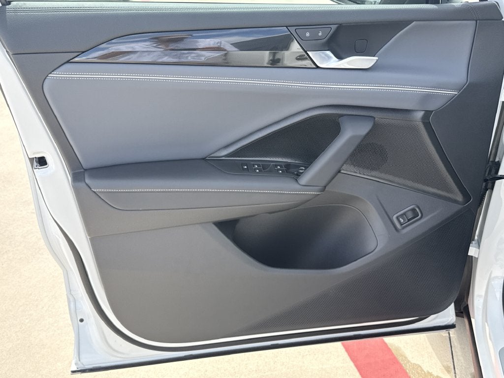 2026 Volkswagen Tiguan SEL R-Line Turbo