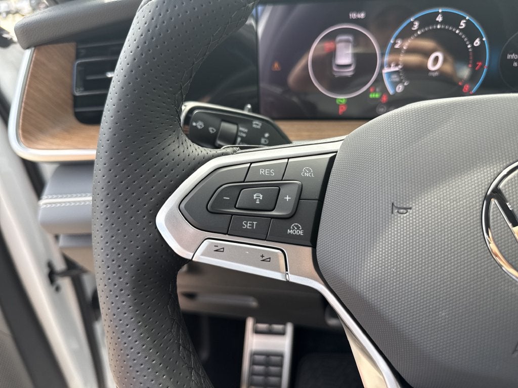 2026 Volkswagen Tiguan SEL R-Line Turbo