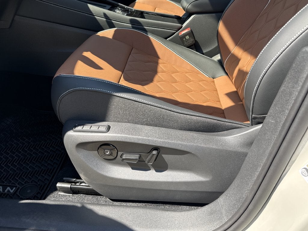2026 Volkswagen Tiguan SEL R-Line Turbo