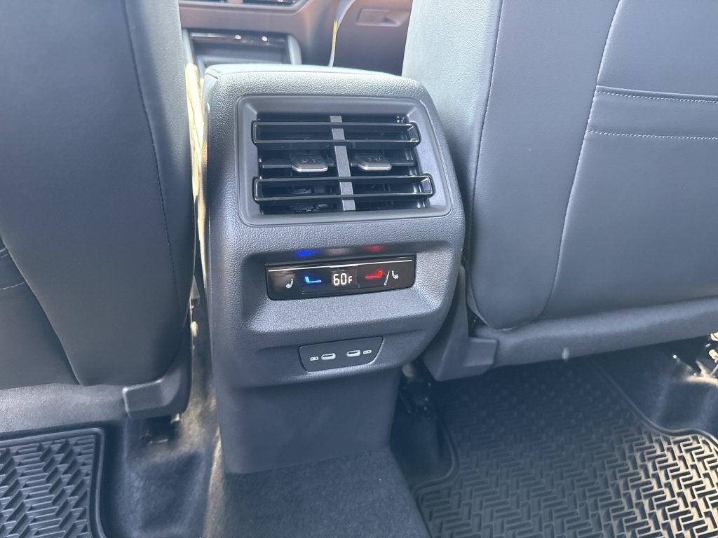 2026 Volkswagen Tiguan SEL R-Line Turbo