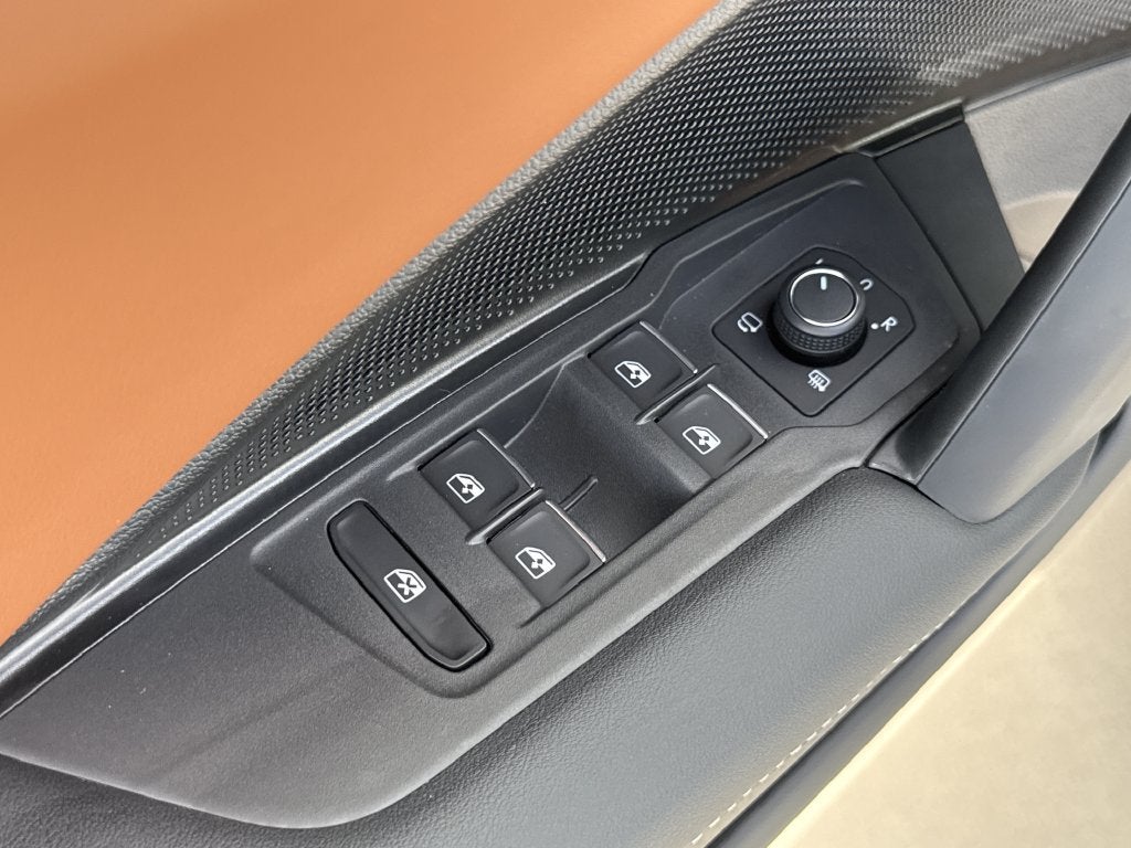 2026 Volkswagen Tiguan SEL R-Line Turbo