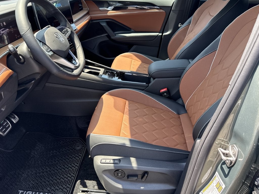 2026 Volkswagen Tiguan SEL R-Line Turbo