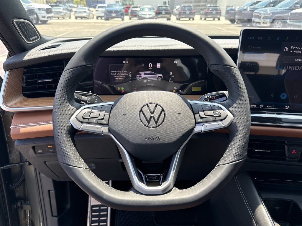 2026 Volkswagen Tiguan SEL R-Line Turbo