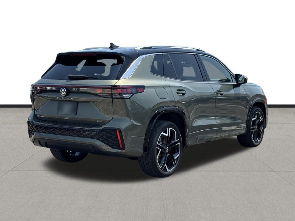 2026 Volkswagen Tiguan SEL R-Line Turbo