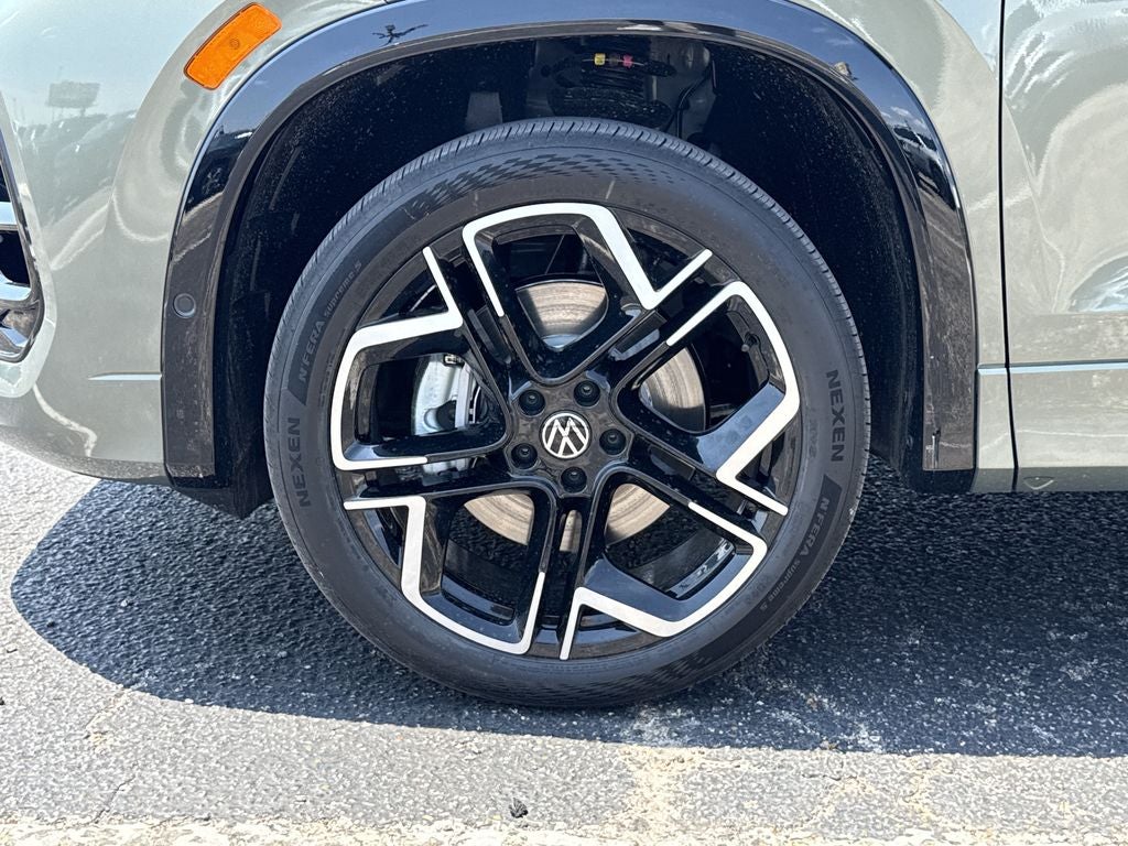 2026 Volkswagen Tiguan SEL R-Line Turbo