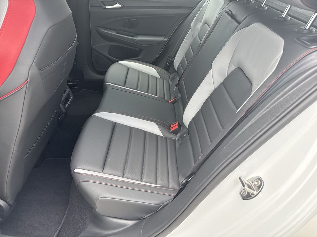 2026 Volkswagen Golf GTI SE
