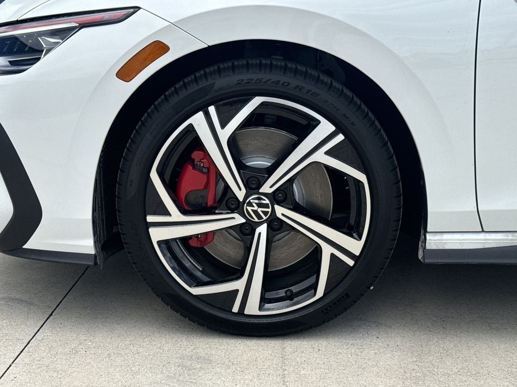 2026 Volkswagen Golf GTI SE