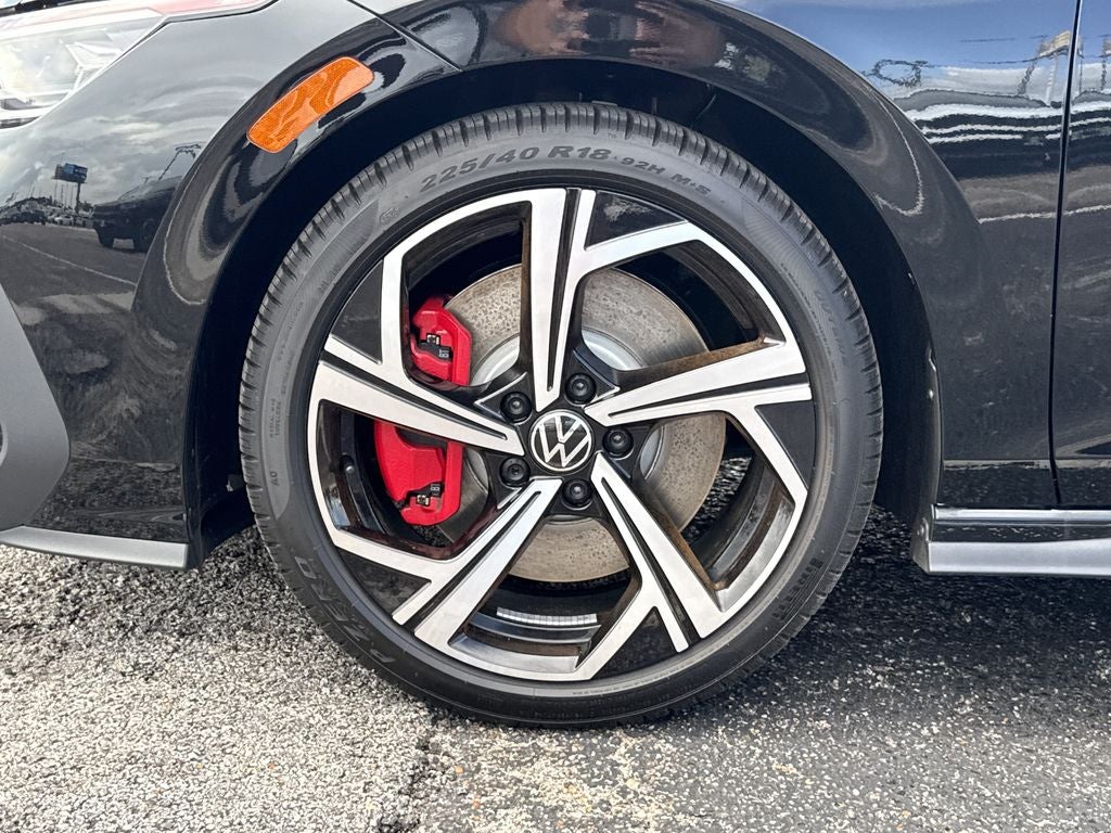 2026 Volkswagen Golf GTI SE