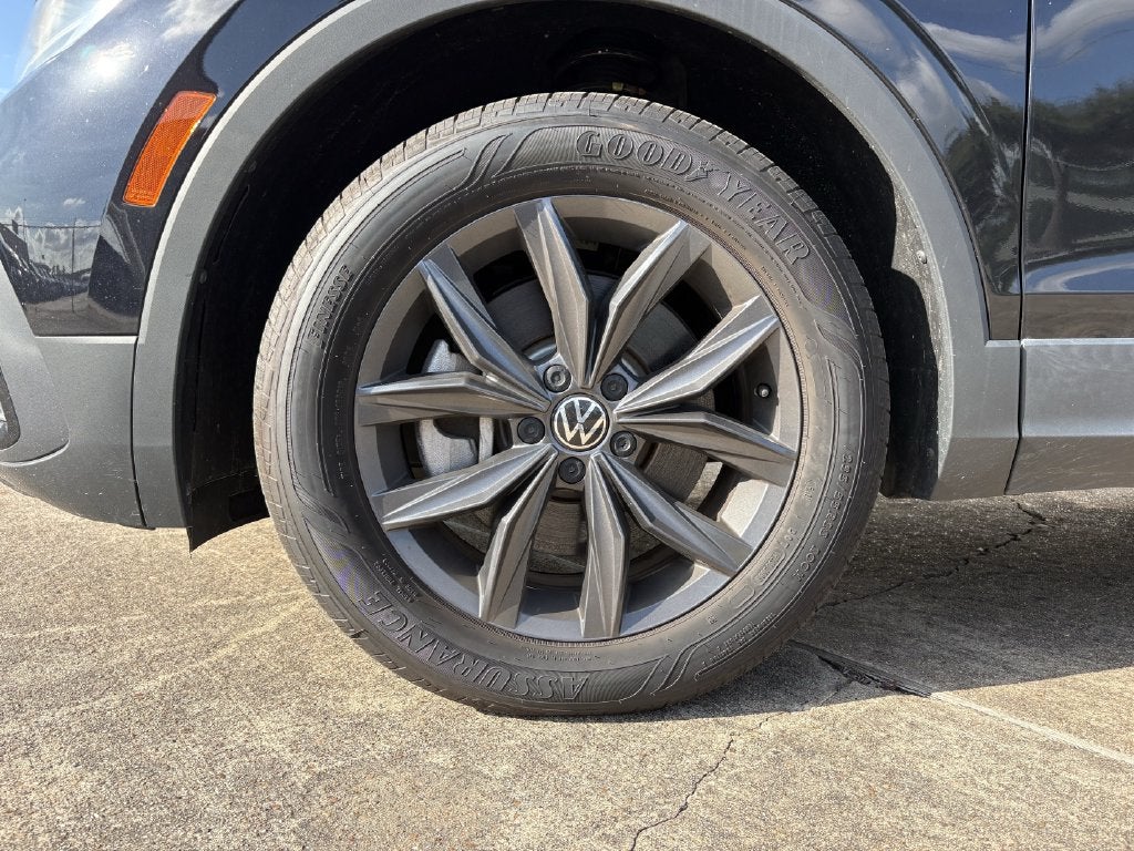 2024 Volkswagen Tiguan 2.0T SE