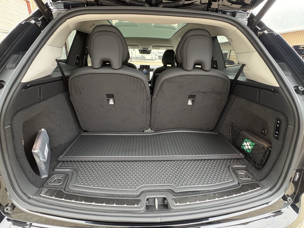 2026 Volvo EX90 Twin Motor Ultra 6-Seater