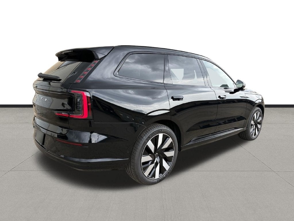 2026 Volvo EX90 Twin Motor Ultra 6-Seater