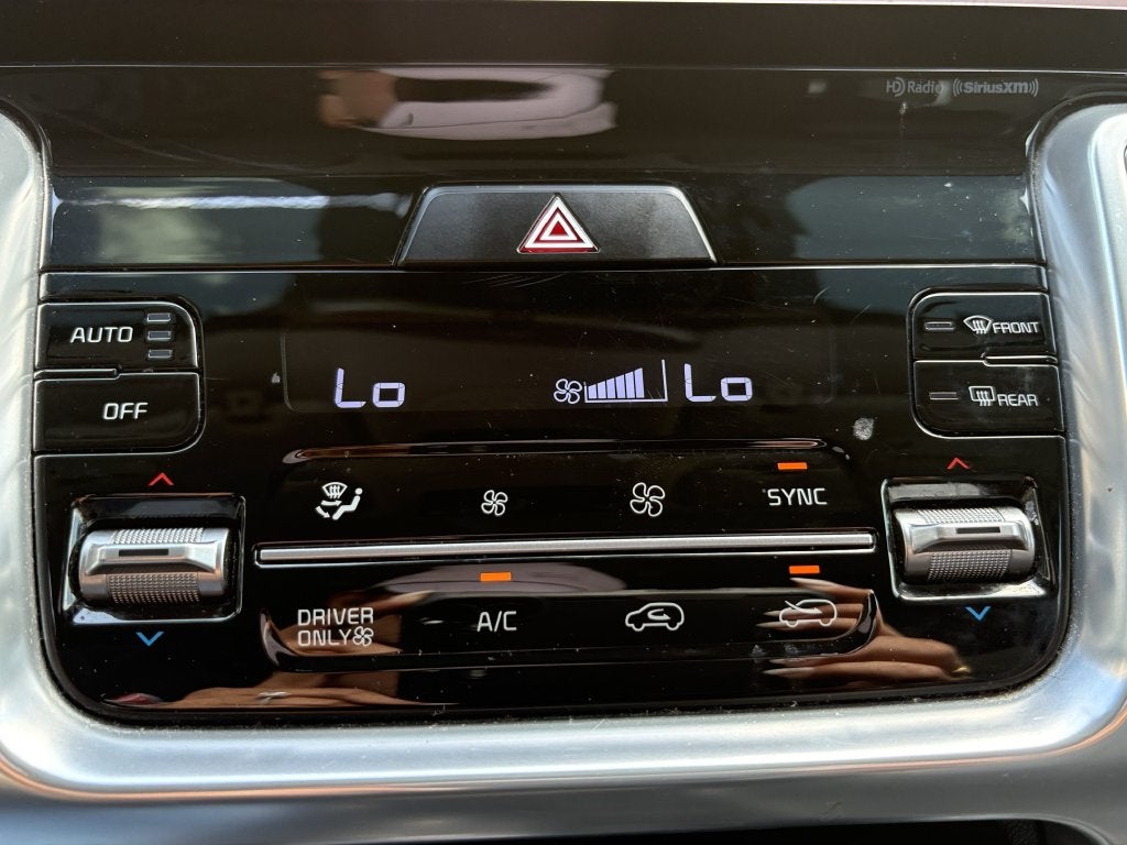 2022 Kia Sorento Plug-In Hybrid SX